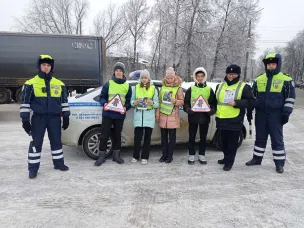 Сотрудники ОГИБДД ОМВД России «Балахнинский» провели профилактическую акцию «Пристегнись, Балахна!»