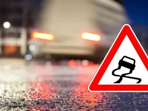 Госавтоинспекция Балахнинского муниципального округа обращает внимание участников дорожного движения на особые условия движения в ранний весенний период.